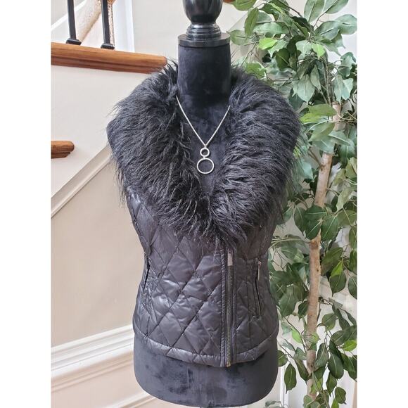 Caché Jackets & Blazers - Cache Womens Black Fur 100% Nylon Sleeveless Full Zipper Casual Vest Size Small
